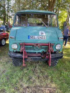 Unimog 411.jpg