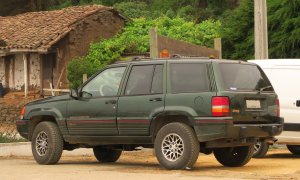 Jeep_Grand_Cherokee_5.2_Orvis_Edition_1995_(40433829574).jpg